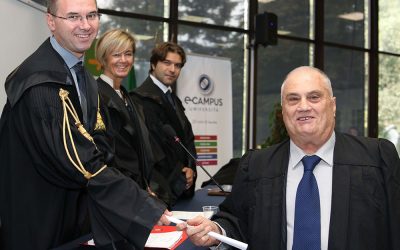 A eCampus, sedicesima laurea per l’uomo dei Guinness