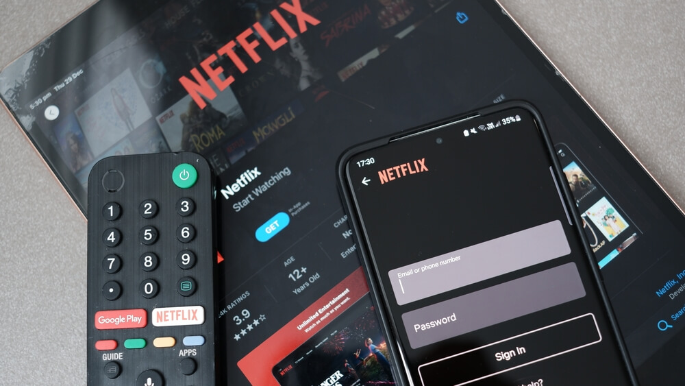 Netflix, giro di vite sugli account condivisi: le nuove regole