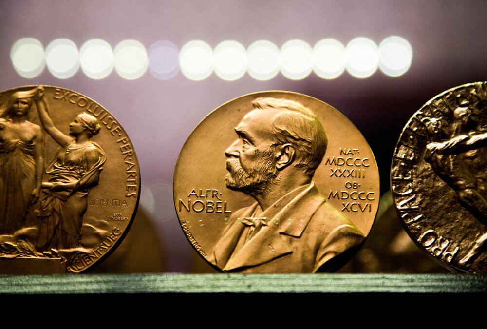 Il Nobel per la medicina 2024 è stato assegnato a Victor Ambros e Gary Ruvkun per la scoperta del microRna