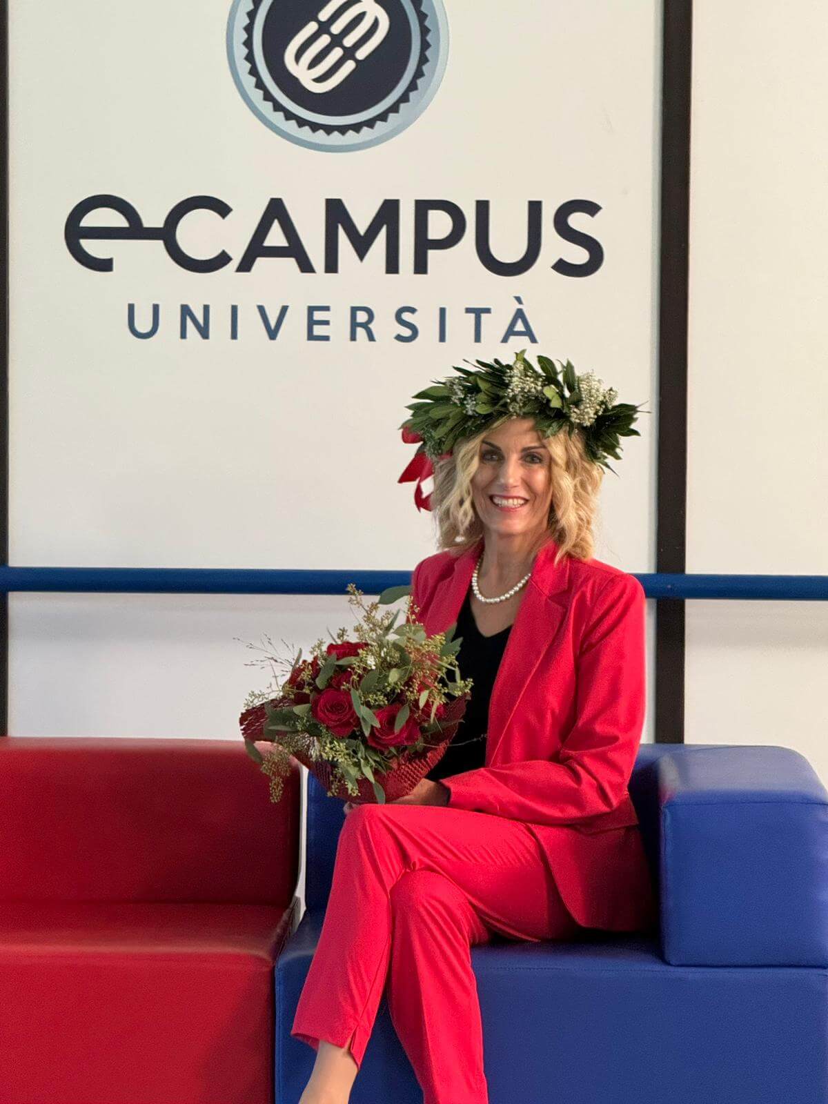Annalisa Diaferia laureata in scienze dell'educazione all'università eCampus