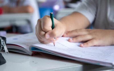 Scrittura a mano e lettura su carta, presentate due proposte legislative