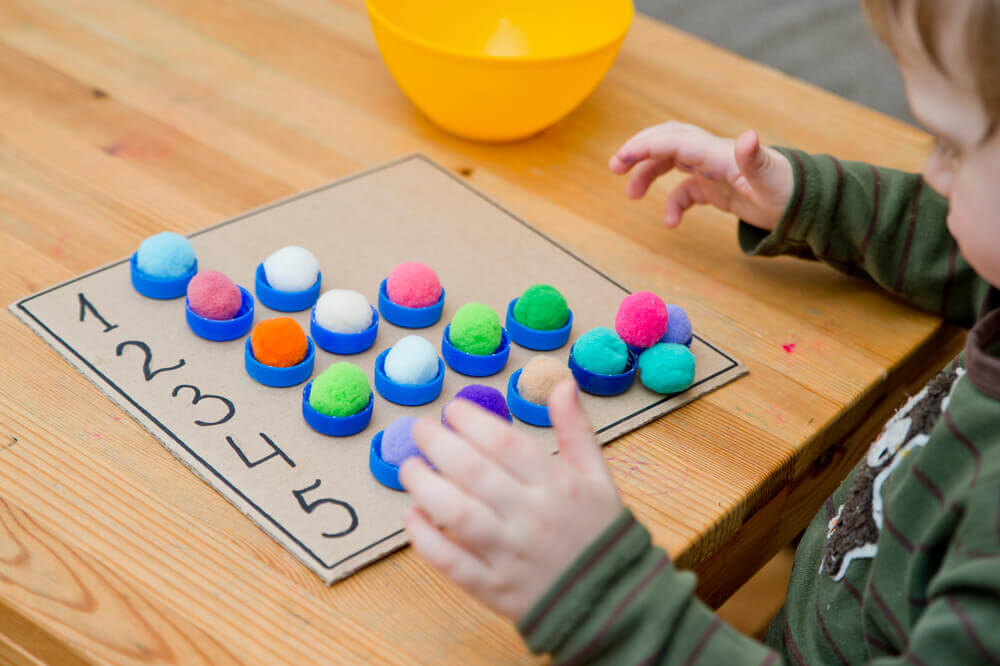 metodo montessoriano sviluppato da maria montessori