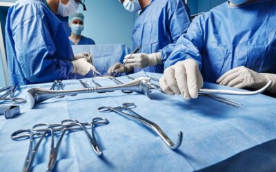 Infermiere di sala operatoria: chi è, quali sono le competenze, quanto guadagna e come diventarlo